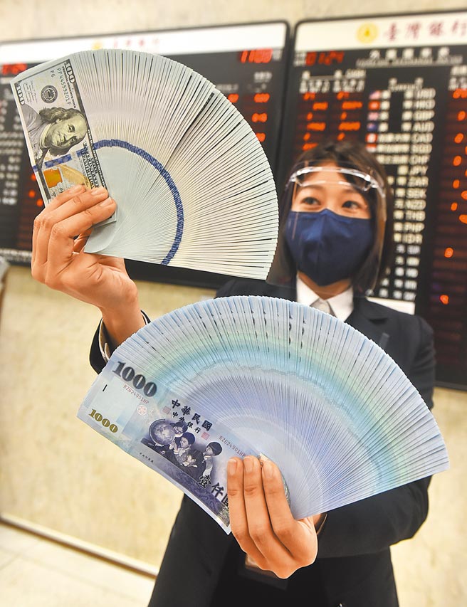 台北匯市今天開紅盤，由於上周美元指數偏弱，有望維持先前升勢。（本報資料照片）