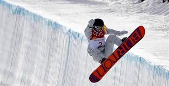 北京冬奧》日本滑雪女神遭判服裝違規痛哭 5人因此失格