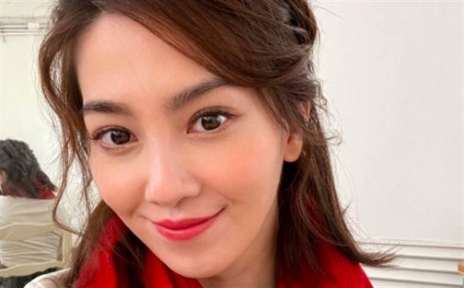 「最美博士」许蓝方不是只有呛辣的一面。（图／截取自许蓝方脸书）