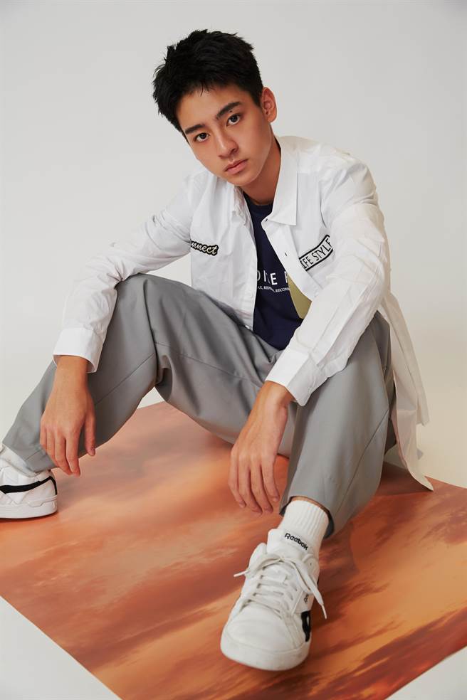 刘敬进军好莱坞参演《尚气》导演新作《美生中国人》，饰演杨紫琼侄子。（TVBS提供）