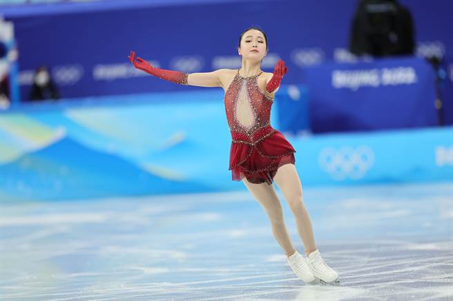 朱易在女子单曲演出曲子为The Rolling Stones - Paint It, Black。（新华社）