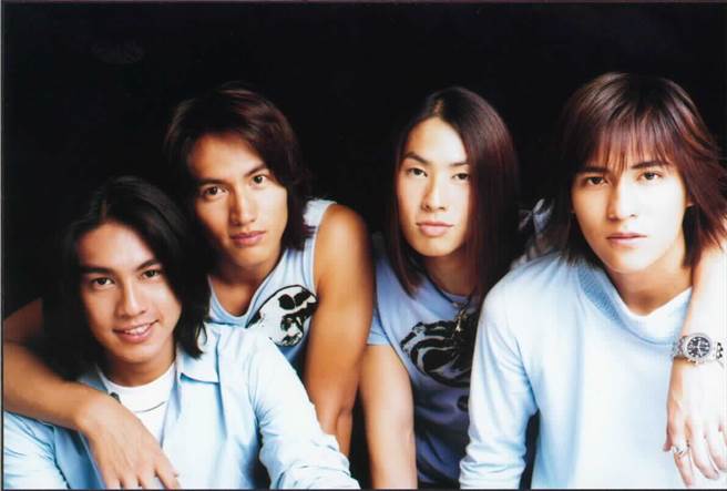 F4在2001年出道后红遍亚洲，左起朱孝天、言承旭、吴建豪、周渝民。（图／中时资料照）