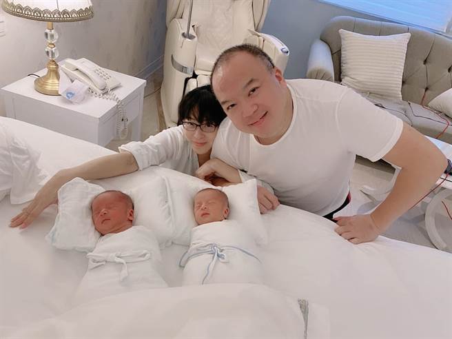 明金成才当爸爸未满月就骤逝。（摘自脸书）