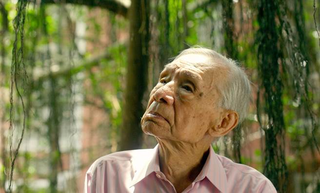 蔡明亮《月亮树》拍摄下资深艺人常枫身影。（图／台北电影节提供）