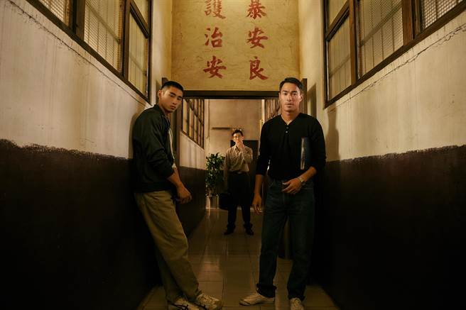 杨佑寧（右起）、修杰楷、章广辰将牵扯出警政系统的秘密黑幕。（Netflix、百聿数码提供）
