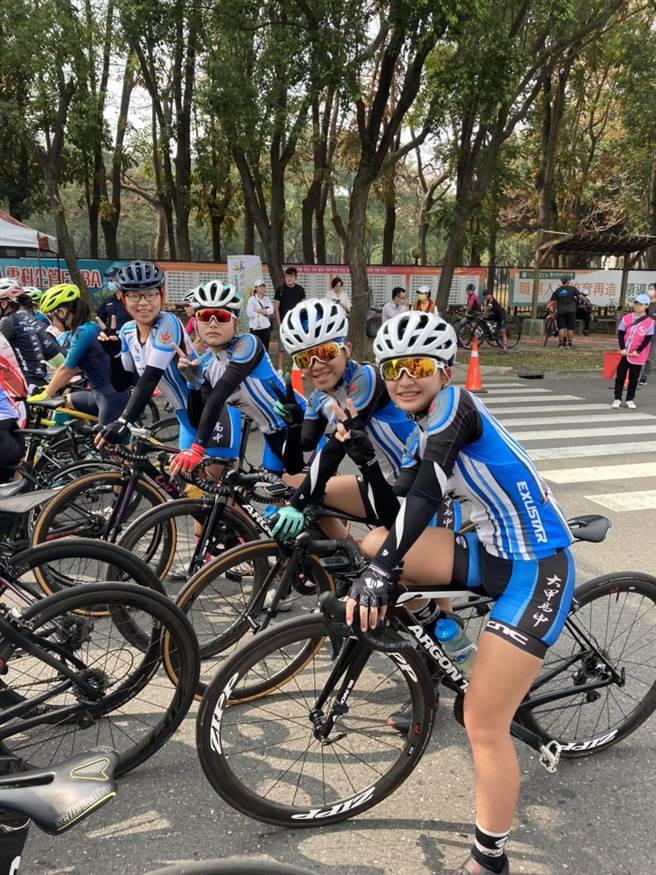 大甲高中体育班重点发展田径、手球、自行车等三个专业项目。（大甲高中提供／王文吉台中传真）