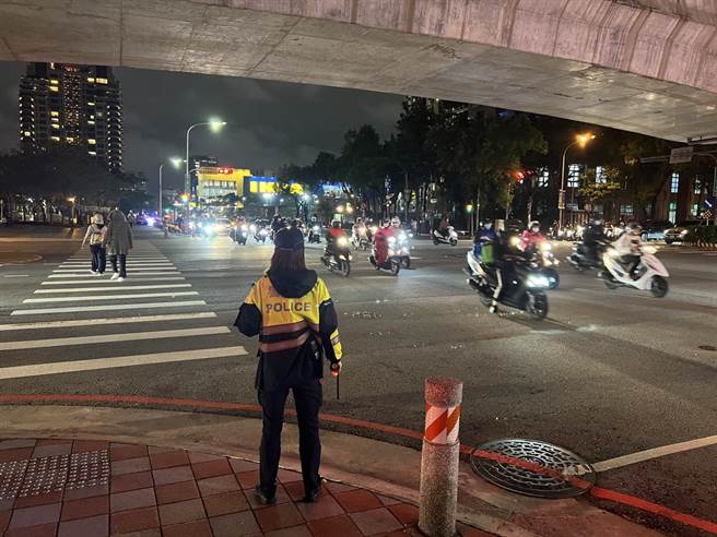 「2022中台灣元宵燈會」將自2月12日起一連9天在文心森林公園登場，台中市政府警察局屆時將對周邊道路進行交管措施。（台中市警察局提供／馮惠宜台中傳真）