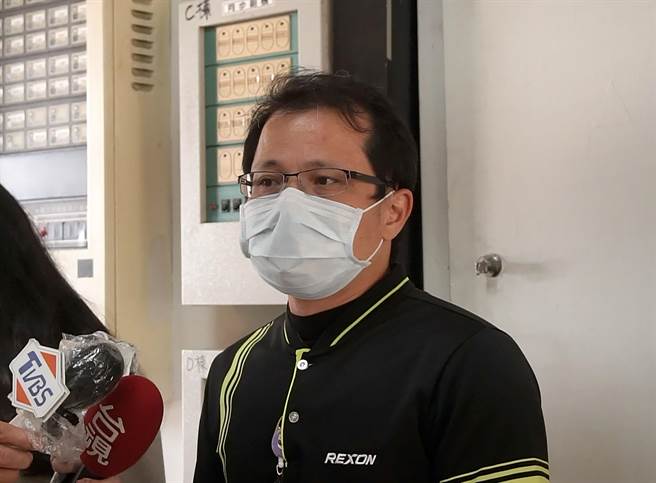 力山工业被协力厂商指控积欠货款、临时取消订单，力山工业发言人副总经理庄政勋表示是不实指控。（黄国峰摄）