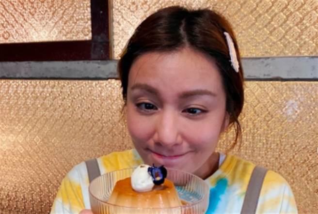 莎莎主持風格親切活潑，也常在IG分享趣味日常。（圖／截取自莎莎IG）