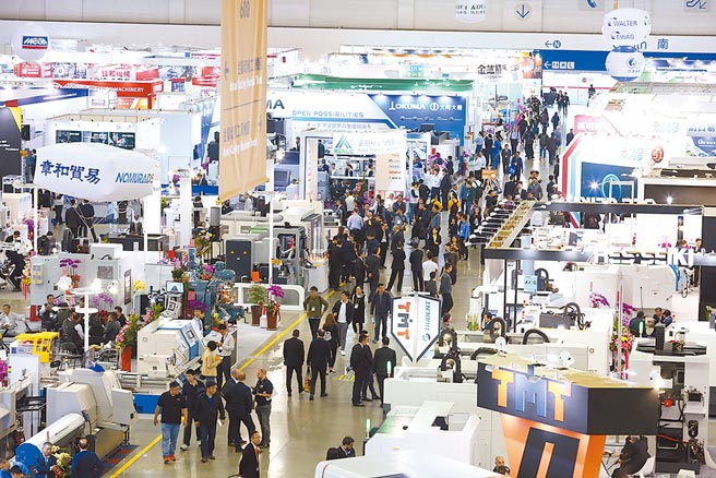 TIMTOS × TMTS 2022是今年全球首发的工具机展，受全球相关产业人士高度瞩目；图为往年盛况。图╱贸协提供