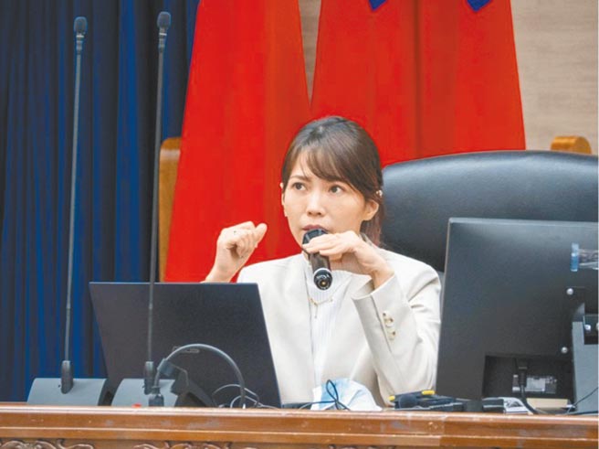 身兼民眾党主席的台北市长柯文哲，据传有意延揽北市府发言人陈智菡接任民眾党创意文宣部主任。（本报资料照片）