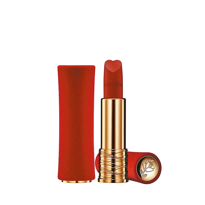 兰蔻绝对完美唇膏2022情人节丝绒限定版（丝绒雾感）#121，1250元。（兰蔻提供）