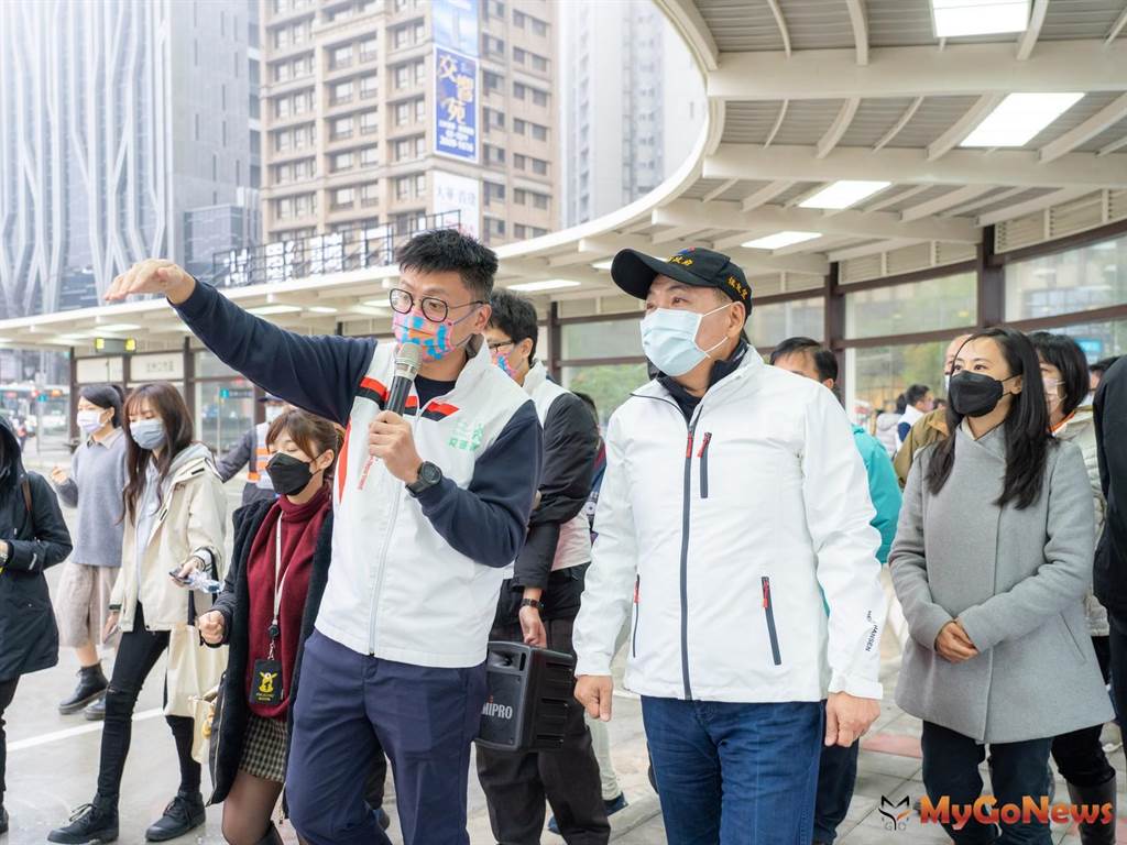 林口公車轉運站4條快速公車直達北市及板橋，侯友宜盼有效紓解林口交通壅塞問題(圖/MyGoNews買購房地產新聞)