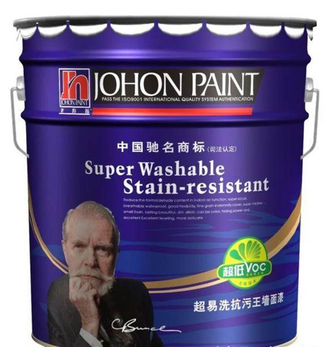 威廉伯爵的照片与不同版本的资讯也出现在油漆广告上。（图／网路）