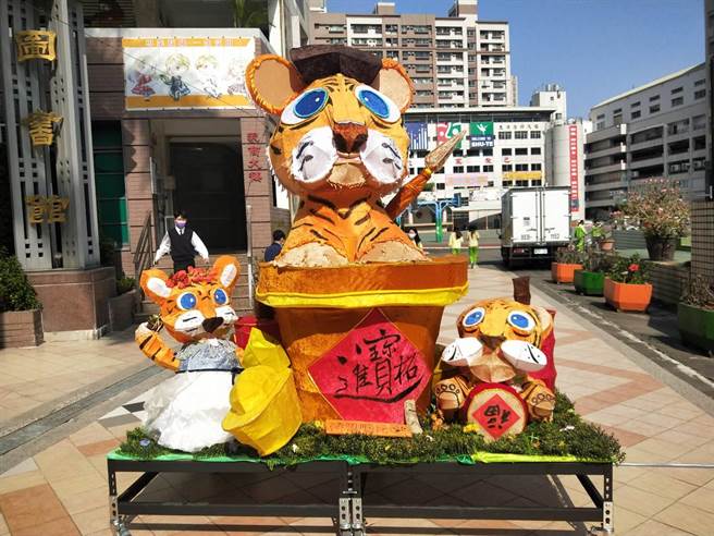 树德家商参与台湾灯会。(校方提供)