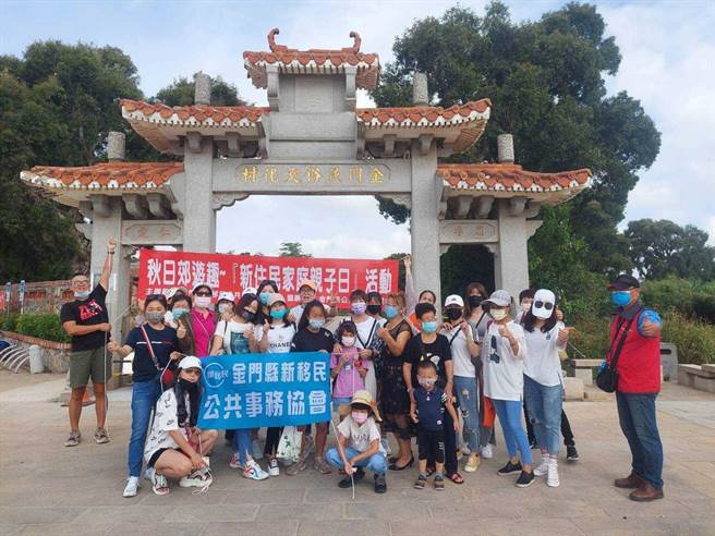 台灣好行金門線目前共有6條各具人文、自然特色的主題路線。（金門縣府觀光處提供）