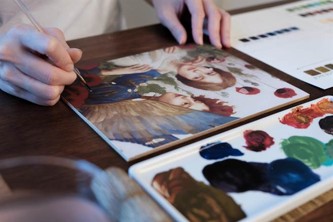 奇美博物馆推出「独家画作修復体验课」上线开放报名。（奇美博物馆提供／曹婷婷台南传真）