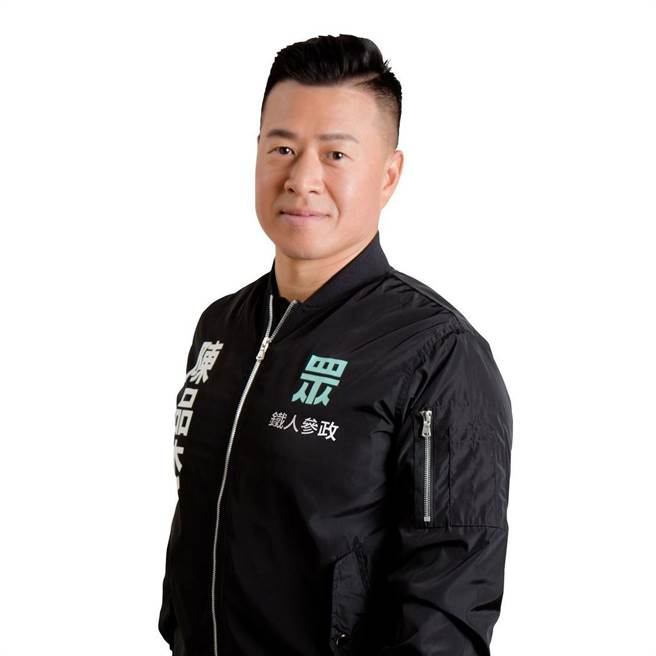 民眾党原先打算在桃园市桃园选区提名陈品杰，但他遭爆料曾经酒驾，陈品杰10日在脸书发表声明退党。（摘自陈品杰脸书）