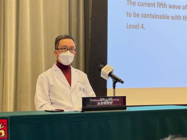 港大医学院院长梁卓伟建议政府积极考虑封城措施。（大公文匯全媒体）