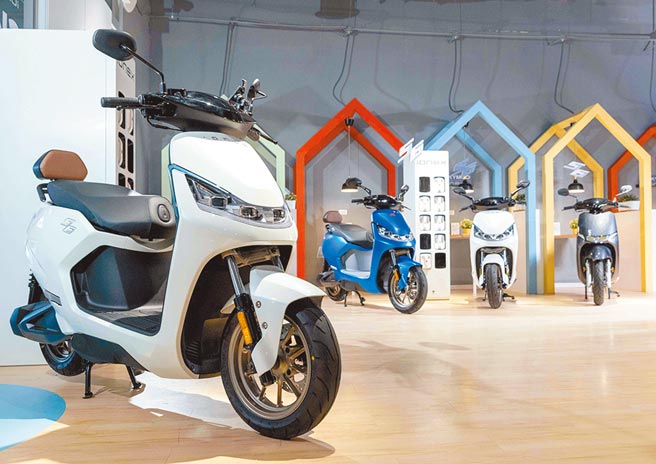电动机车元月销售逆势倍增，光阳挟多款新车产品，虎年衝刺电动机车销售。图／业者提供