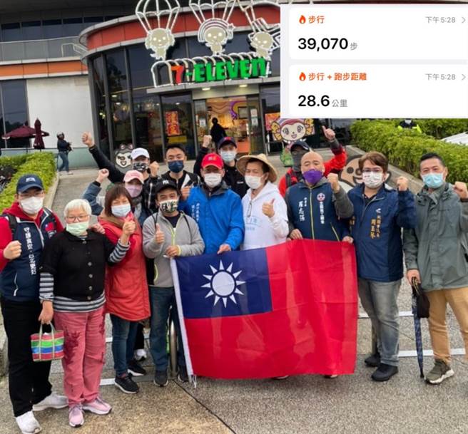 國民黨台北市議員羅智強從台北徒步400公里，目前已走到新竹湖口。(取自羅智強臉書)