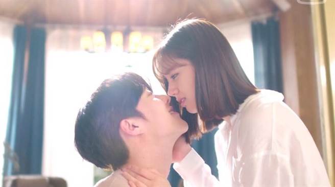 想脱单就要选这天！(图/Netflix《我的室友是九尾狐》剧照)