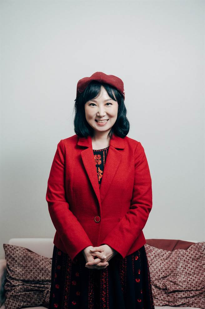 林萃芬，諮商心理師，曾出版「洞察人心」系列書籍，常受邀於談話性節目擔任專家來賓。（攝影／林軒朗）