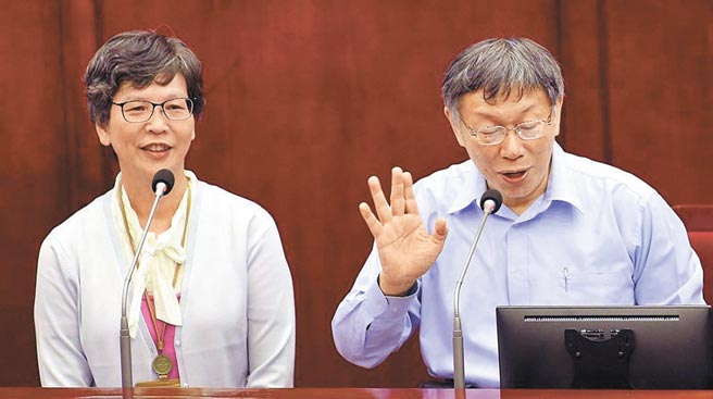 外傳民眾黨評估由立委蔡壁如（左）出征新北市長。（本報資料照片）