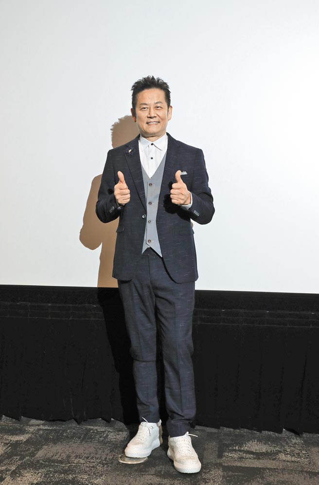 徐乃麟昨開心出席《醫師好辣》改版記者會。（東森綜合台提供）