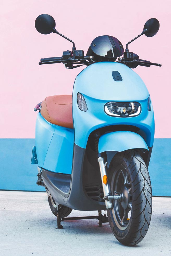 宏佳腾Ai-3提供泡泡蓝（见图）、松露灰、牛奶白等车色选择。（宏佳腾提供）