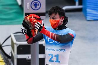 北京冬奧》科技冬奧之一／奪牌背後是中國鋼架雪車人科研探索：選手穿戴裝置