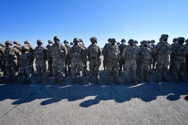 目前各国对俄罗斯可能入侵乌克兰的忧虑已加深。(图/美联社) 