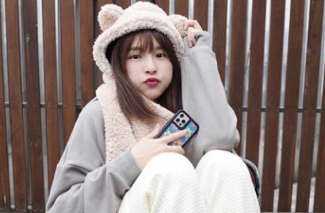 峮峮拥有超高人气。（qun_04 IG）