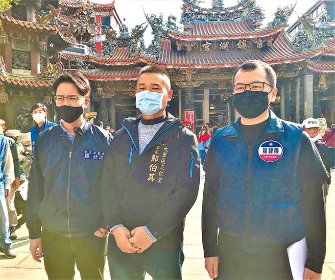 左起：台中市议员罗廷玮、国民党台中市党部发言人郑伯其、台北市议员罗智强。（资料照／卢金足摄）