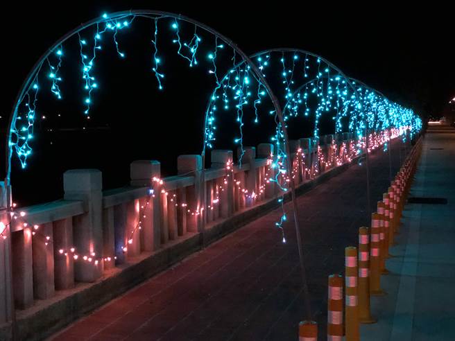 灯景隧道的亮丽景致，将是开幕打卡亮点之一。（李金生摄）