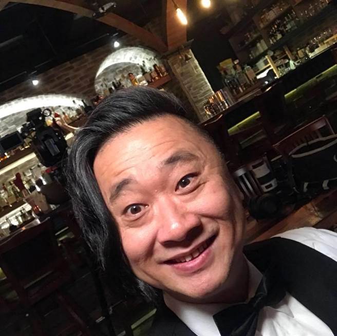 某中药生髮皂厂商疑盗用艺人邰智源肖像在脸书广告，邰智源经纪人8日至新北市刑警大队报案，提告贴文广告的厂商涉侵害肖像权。（摘自脸书）