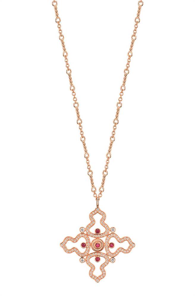 Qeelin Wulu玫瑰金鑲鑽紅寶石項鍊，18萬5500元。（Qeelin提供）