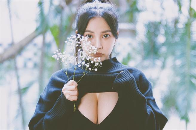 林皮将推出个人首本跨年度桌历《顽皮历 2022-2023》。（Welcome Music提供）