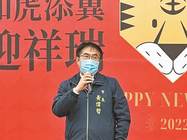 陳以信連續3天提問台南市長黃偉哲。（資料照／洪榮志攝）