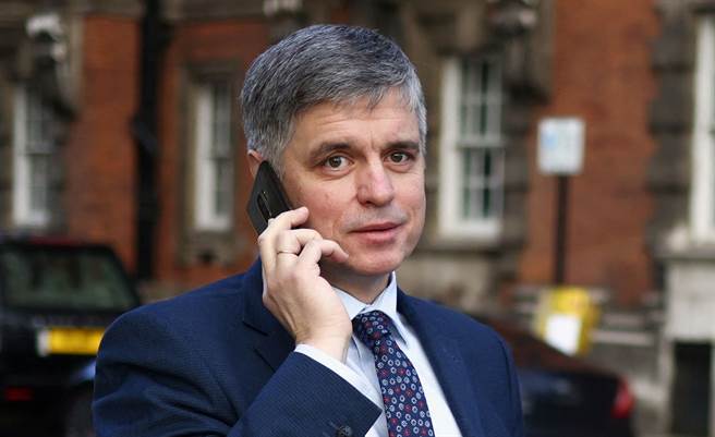 乌克兰驻英大使普里斯泰科（Vadym Prystaiko，见图）告诉BBC第5电台（BBC Radio 5），基辅可能放弃加入北约（NATO），以避免和俄罗斯武装衝突。（路透）