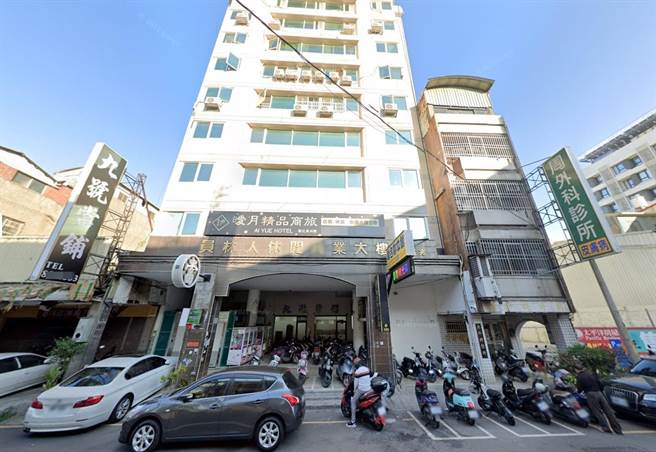 2019年3月间陈姓男子与李姓友人一同前往员林市琥珀大厦找援交妹开房间准备性交易，不料最后却演变成与应召集团成员械斗，血流满地。（摘自google map／谢琼云彰化传真）