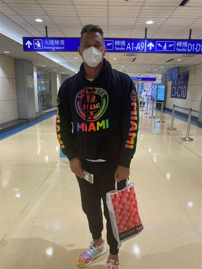 富邦悍将洋投艾思凯。（撷取自富邦悍将粉丝团）