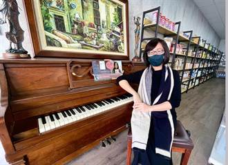 台東詠康藥局顛覆傳統擺設 結合音樂讓長輩「心服口服」