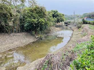 缺水缺怕了 台南南化山區農友爭取公有農塘清淤修繕