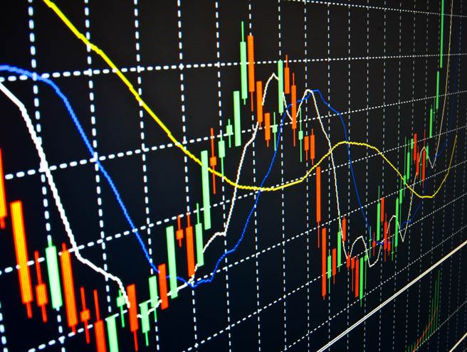 美股周一3大指数收黑，台股今(15日)开盘震盪。(示意图/达志影像)