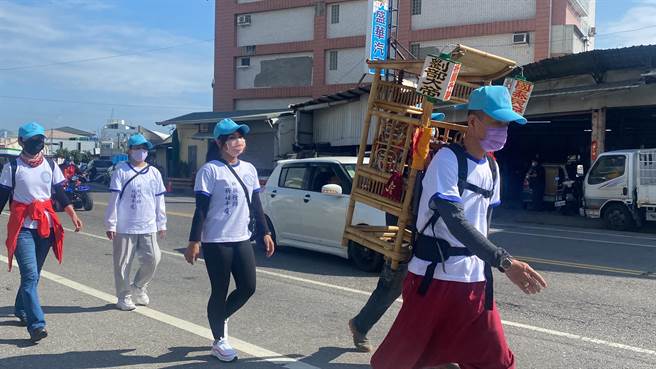 台東元宵節盛事炮炸寒單及聯合遶境已連續第2年取消，但未禁止單一宮廟上街。（蔡旻妤攝）