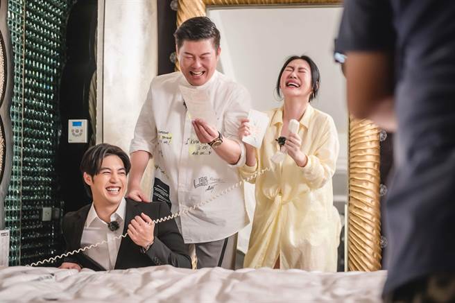 小S与曾国城互动火花四射。（CATCHPLAY＋提供）