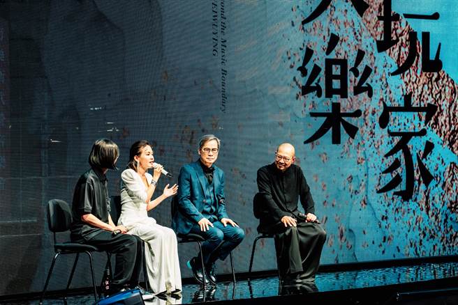 羅大佑日前與彭佳慧、指揮家簡文彬開心合作，舉辦會後座談會，與粉絲熱情互動。（衛武營國家藝術文化中心提供）