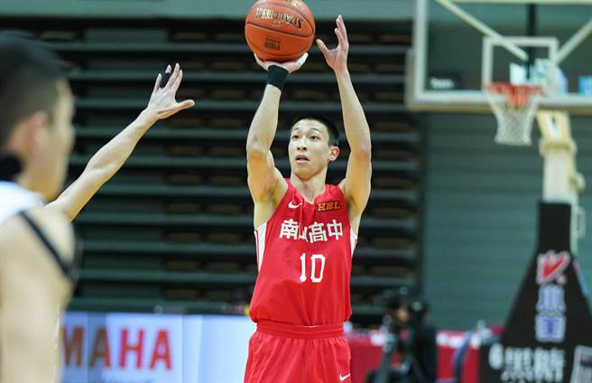 南山高中宋昕澔本季表现更加沈稳，获教头许时清称许。（高中体总提供）