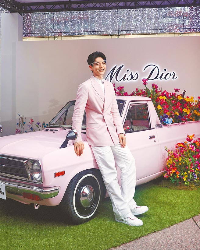 迪奥香水形象大使林柏宏，分享如何用香氛为感情增温。（迪奥提供）